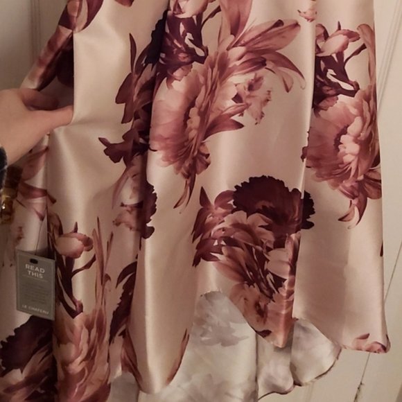 NWT $275 Le Chateau Asymmetrical Graduation Pink Floral Formal Satin gown dress - Picture 5 of 5